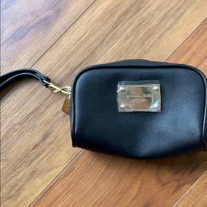Michael Kors Wrist Bag